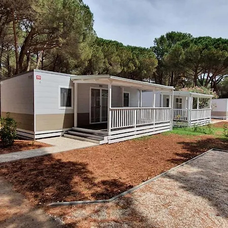 Centre Bi Village Tatil parkı