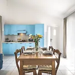Tatil parkı Centre Bi Village