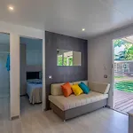 Centre Bi Village Tatil parkı