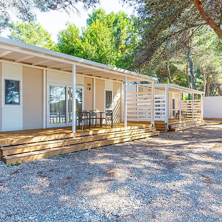 Village de vacances Centre Bi Village 4*