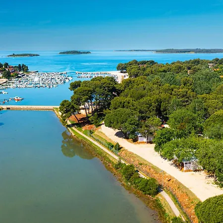 Village de vacances Centre Bi Village 4*