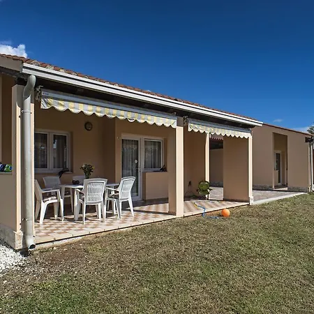 Πάρκο διακοπών Centre Bi Village 4*