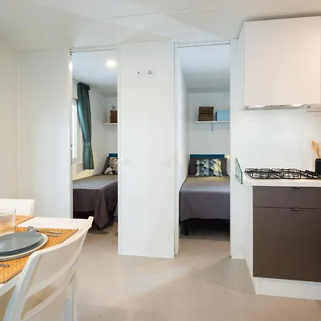 Centre Bi Village 4* 法扎纳