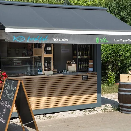 Holiday park Centre Bi Village