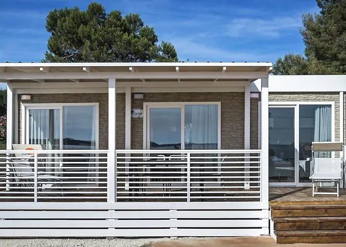 منتزه العطل Centre Bi Village 4*