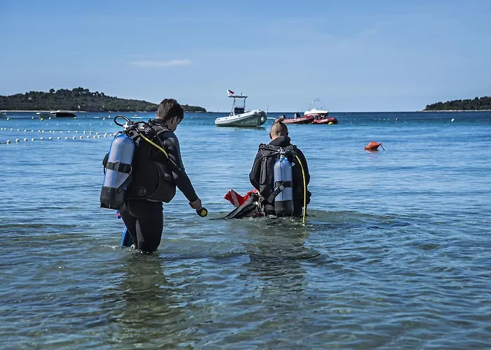 منتزه العطل Centre Bi Village فاجانا