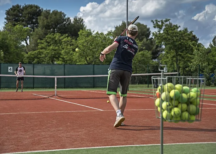 Centre Bi Village 4*