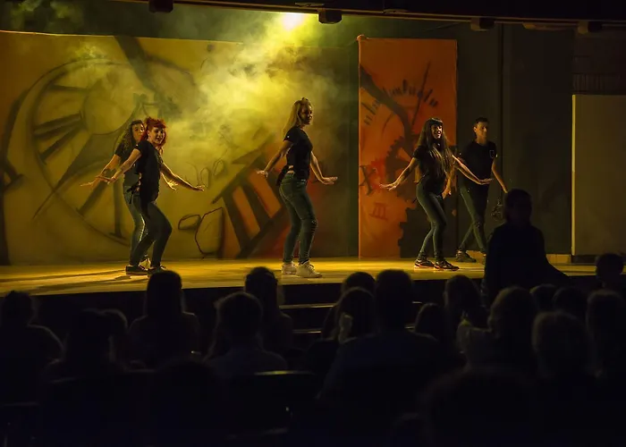 Centre Bi Village منتزه العطل