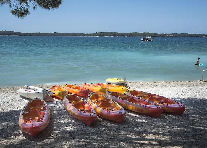 Centre Bi Village منتزه العطل فاجانا