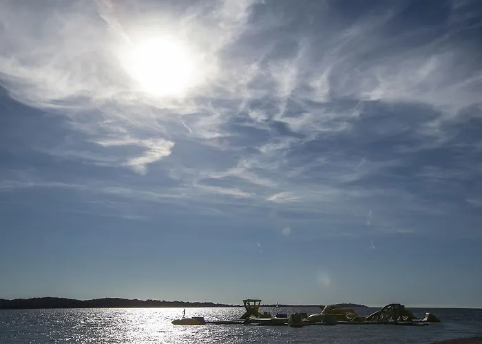 منتزه العطل Centre Bi Village فاجانا