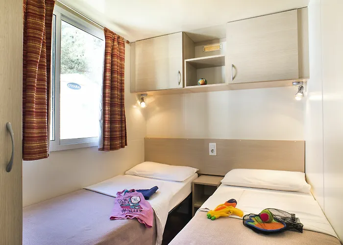 منتزه العطل Centre Bi Village 4*