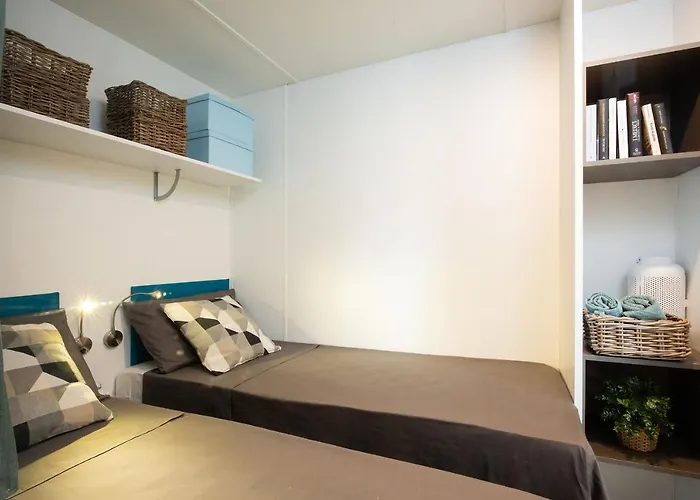 منتزه العطل Centre Bi Village فاجانا