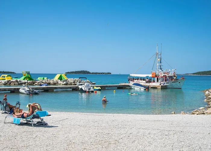 منتزه العطل Centre Bi Village 4*