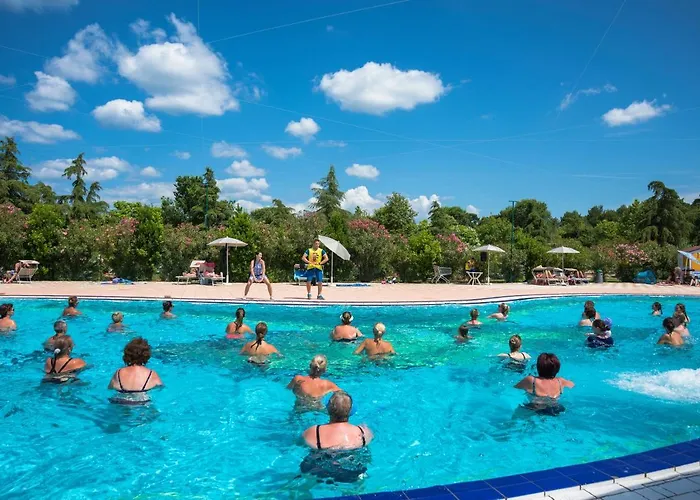 منتزه العطل Centre Bi Village